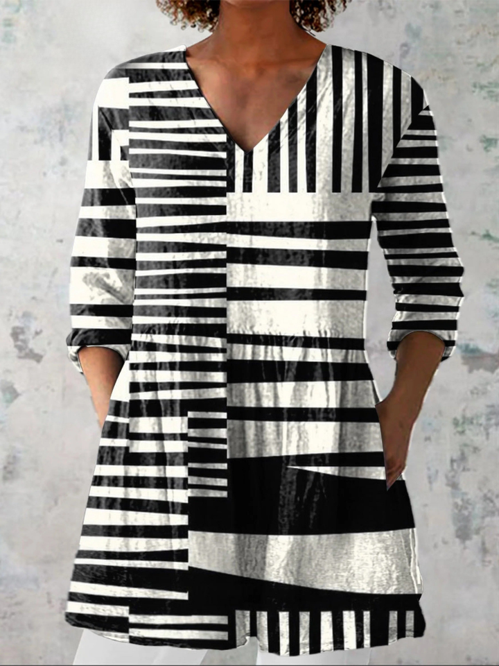 Deanie - Long Blouse with Bold Pattern