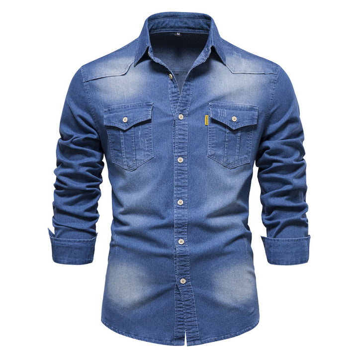 Levi - Svart denimskjorta med tuff stil