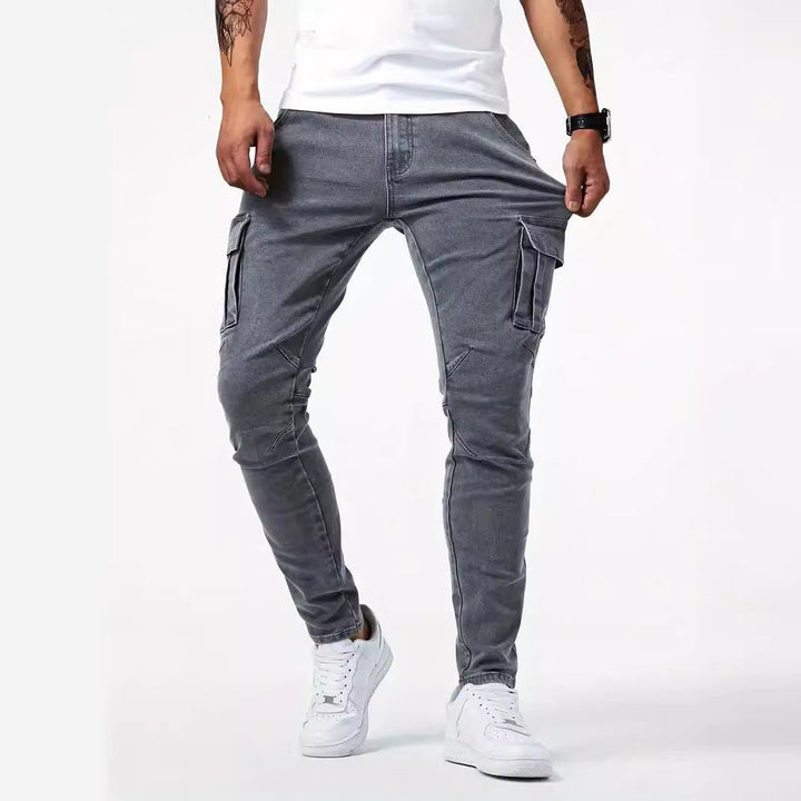 Hedrik - Svart tapered cargo byxa