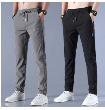 Xerik - Svart sportig byxa med tight passform