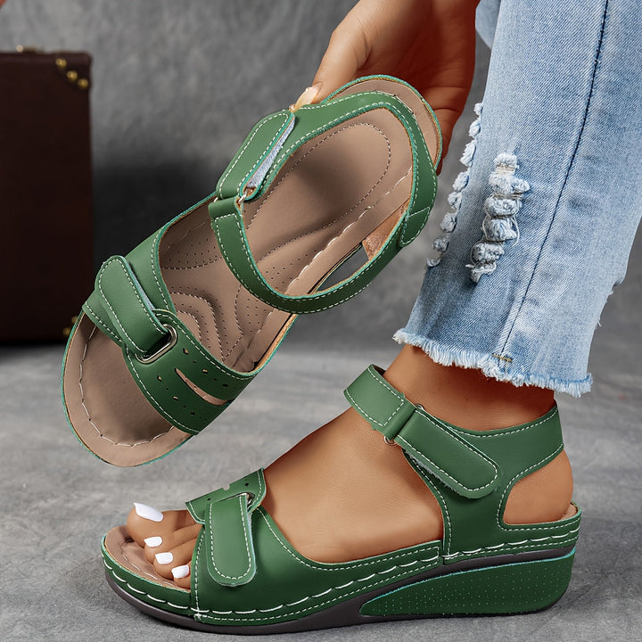 Yarella – Bekväma sandaler med justerbar passform