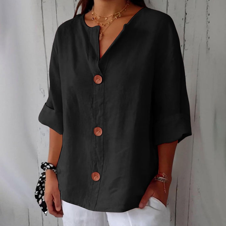 Klara - Airy blouse with relaxed elegance