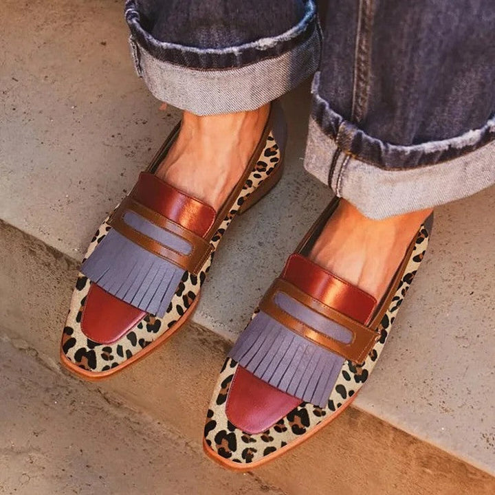 Zelma – Statement loafers med fransar och tryckdetaljer