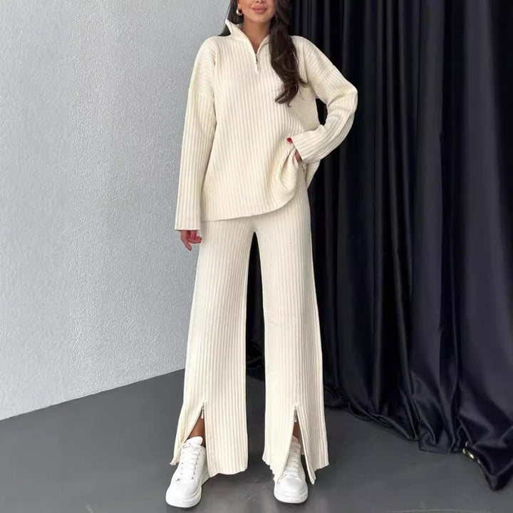 Livia - Bekvämt ribbstickat set för en stilren look