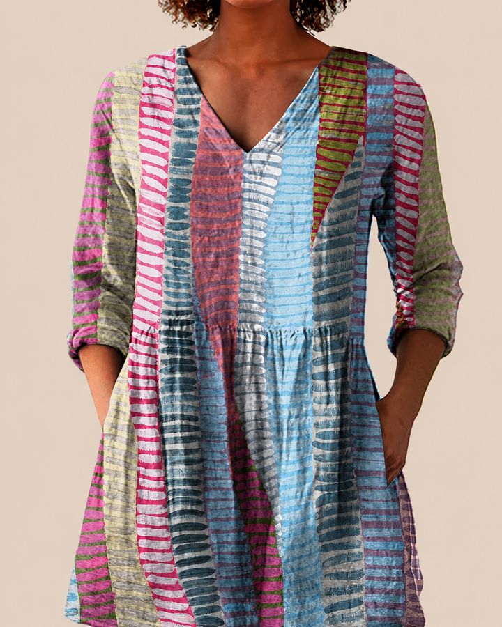 Nalla - Long Blouse with Bold Pattern