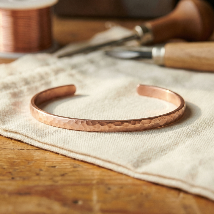Eamon – Delicate Copper Anklet